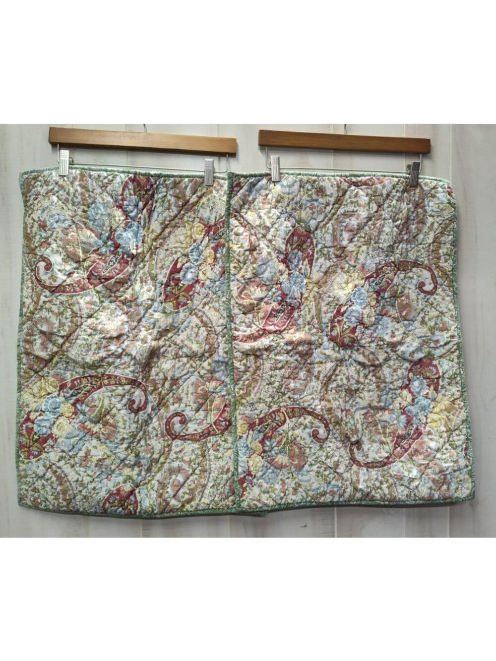Pottery Barn Standard Pillow Shams Bella Red Green Paisley Tie Close 100% Cotton